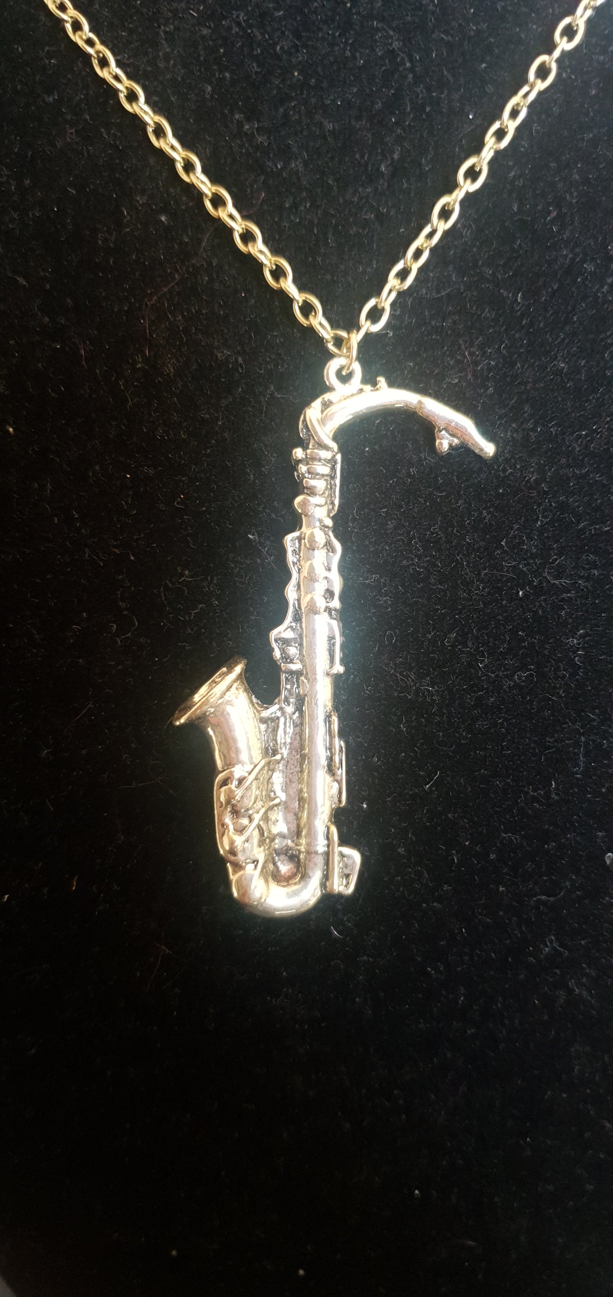 COLGANTE SAXOFON