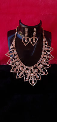 SET GOTA DE AGUA GARGANTILLA Y PENDIENTES